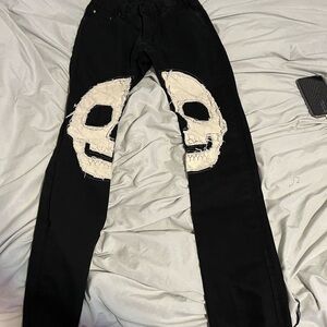 Mnml y2k type trendy denim jeans skeleton